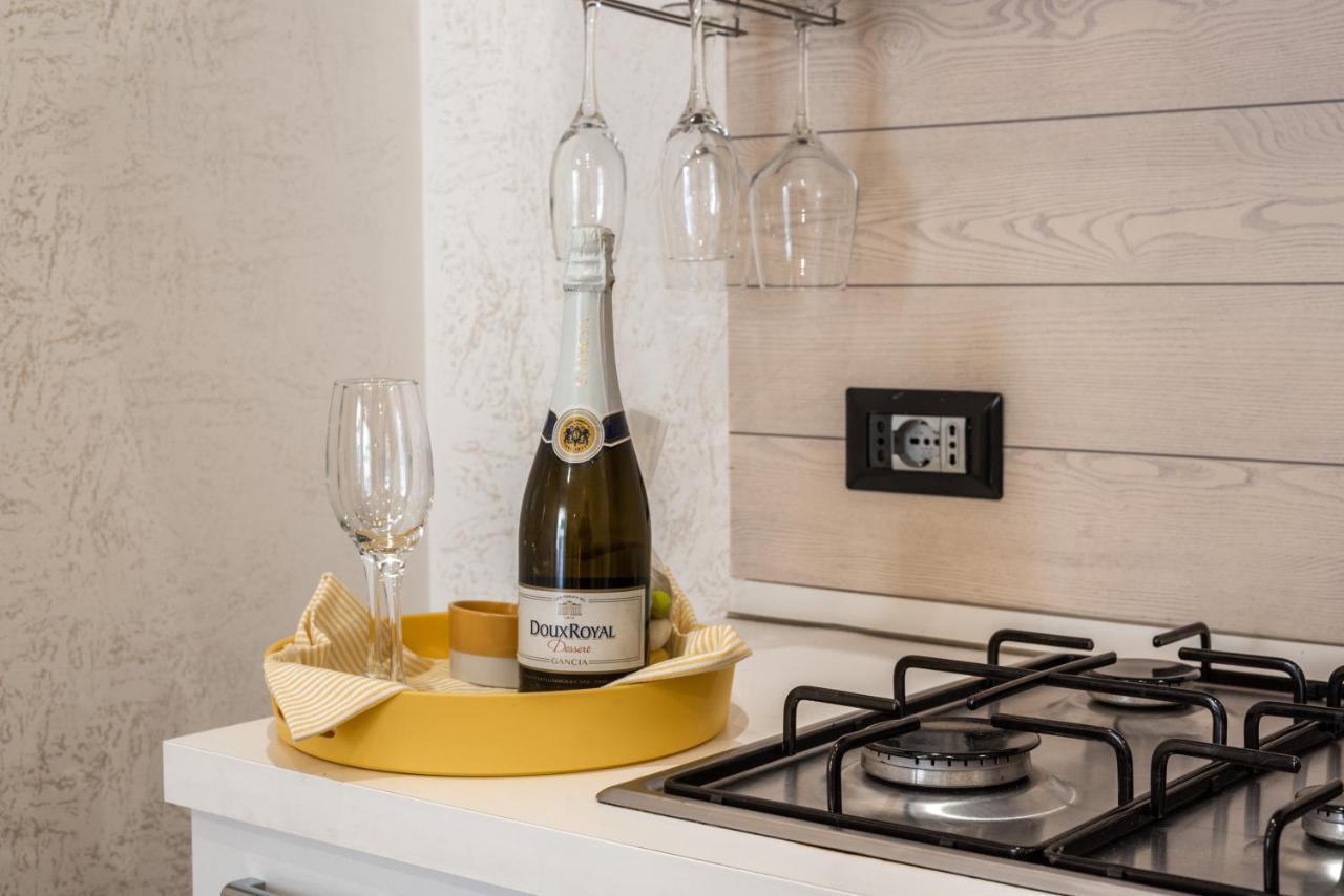 Yhellow Home Comfy Apartment Bari Extérieur photo
