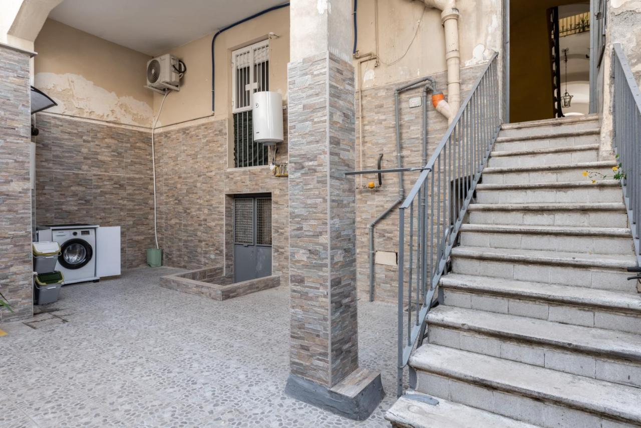 Yhellow Home Comfy Apartment Bari Extérieur photo